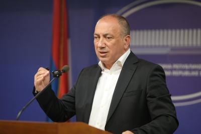 “Neće skenere kako bi ih nametnuo Šmit” Crnadak tvrdi da mu je JASNA STRATEGIJA SNSD