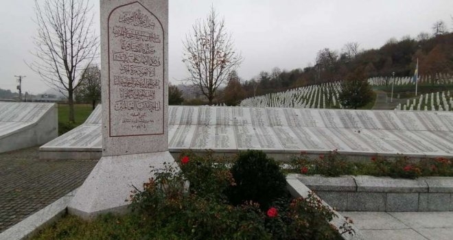 'Genocid u produženom dejstvu': Hoće li državno tužilaštvo preuzeti predmet povezan s Memorijalnim centrom Srebrenica?!