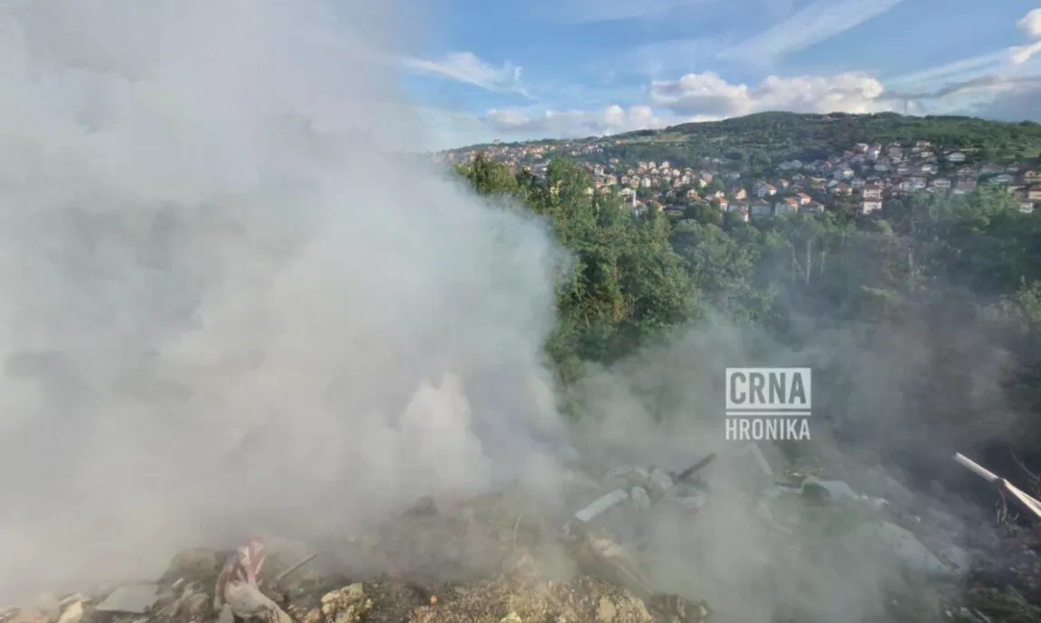 Sarajevo: Vatrogasci cijelu noć gasili požar na nelegalnoj deponiji u Buća Potoku