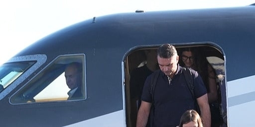 Flavio Bolsonaro pobjegao u Ameriku pa se iz Miamija proglasio izabranim predsjednikom Brazila