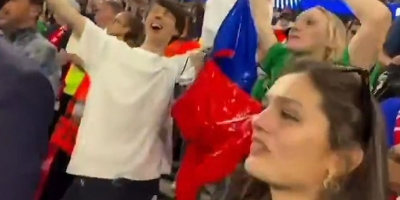 Supruzi golmana PSG-a nisu dopustili unošenje ruske zastave, pogledajte kako se snašla