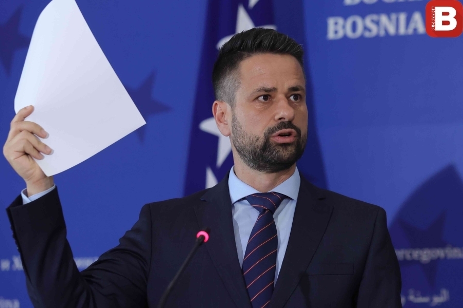 AMIDŽIĆ OPTUŽIO INSTITUCIJE U FBiH DA BLOKIRAJU POVRAT PDV-a, PA JOŠ I ZAPRIJETIO: 'Ako ne bude riješeno, objavit ću imena odgovornih'
