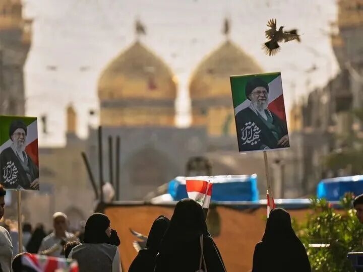 Iranci poručili: Khamenei nas je naučio da se ne bojimo Amerike, slijedi snažan odgovor