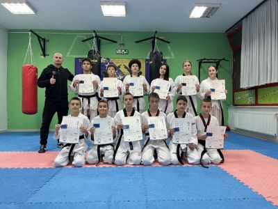 Taekwondo akademija Jale bogatija za 14 novih majstora: Iz Koreje stigli certifikati za crne pojaseve