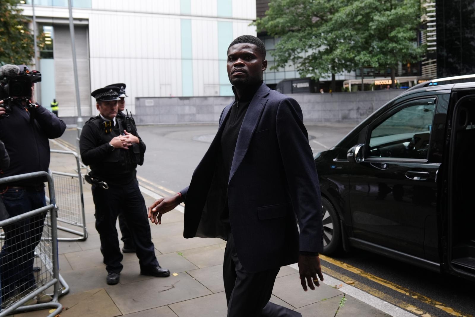 Fudbaler Villarreala Thomas Partey pred sudom u Londonu zbog optužbi za silovanje