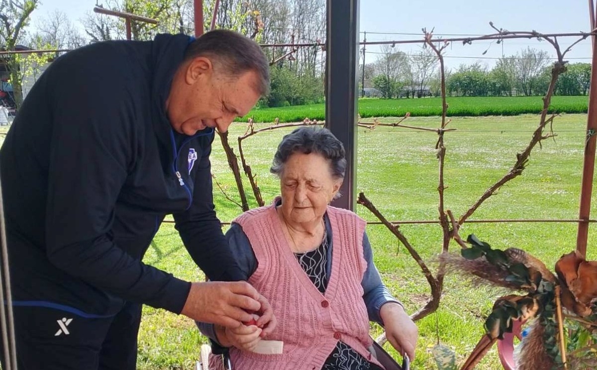 Preminula majka Milorada Dodika, bila u teškom zdravstvenom stanju