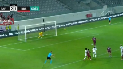 Tabaković zablistao kada je bilo najpotrebnije: Hat-trick za 16 minuta! (VIDEO)