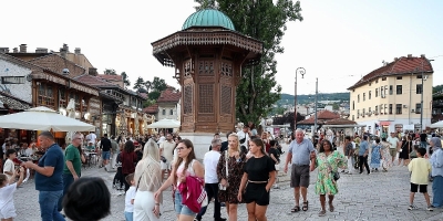 Poražavajući podaci: Više od 70 posto mladih osoba želi napustiti BiH nakon školovanja