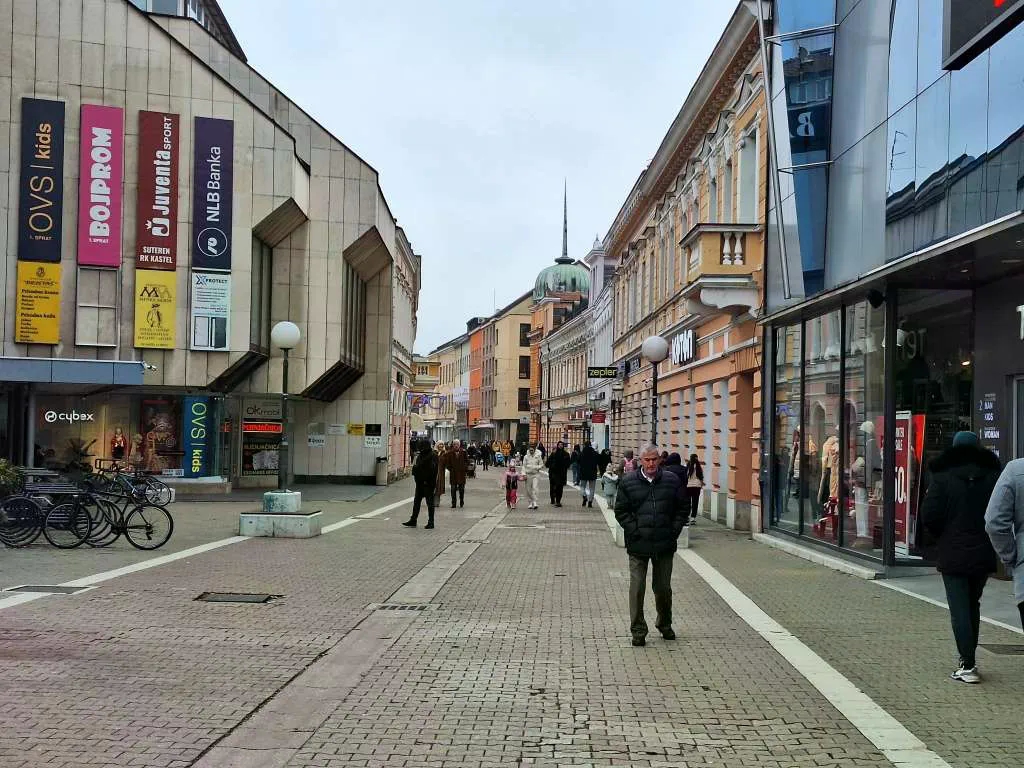 Tramvajska revolucija u Banjoj Luci: Stanivuković najavio „nevidljive šine“, jedno vozilo košta 5 miliona KM