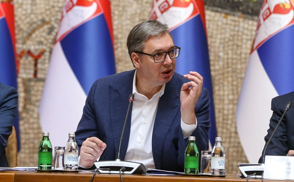 Vučić o Sarajevo safariju: Pomoću vještačke inteligencije su mi "nakačili" pušku