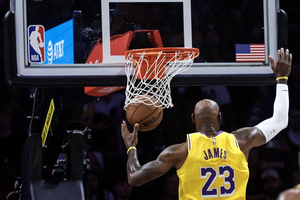 Boston i San Antonio poveli u seriji, ali svu pažnju u SAD-u ukrao je LeBron James!