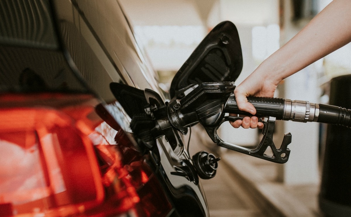 Cijene goriva u FBiH nastavljaju rasti: Dizel dosegao 3,62 KM po litri, a benzin 2,84 KM