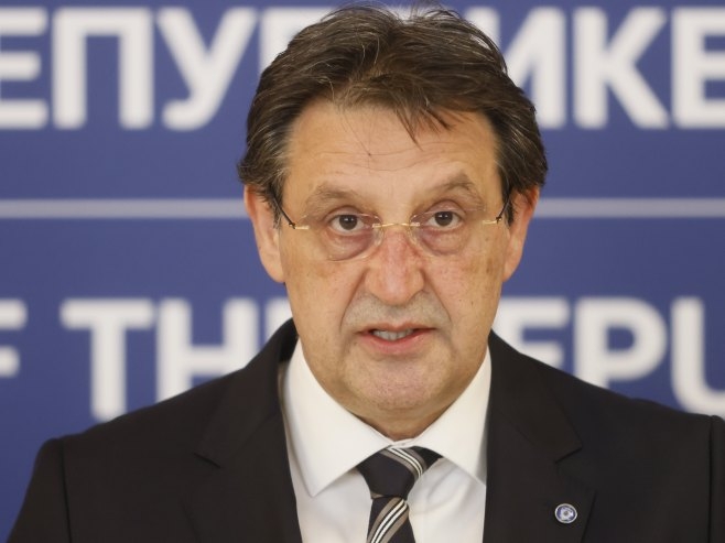 Gašić: Od septembra regrutacija za obavezno služenje vojnog roka