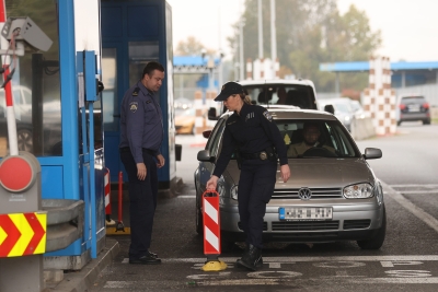 Ukoliko putujete, imajte strpljenja: Kolone vozila na ovim graničnim prelazima