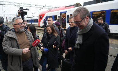 KO JE DRAGAN J. VUČIĆEVIĆ: Od samoproglašenog antikomuniste i kandidata za predsjednika SRJ do Vučićevog najvjernijeg medijskog saveznika