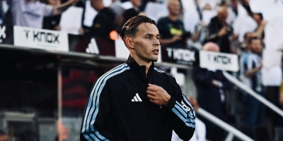 Amar Dedić se oglasio nakon debija protiv Liverpoola: Sretan sam i ponosan