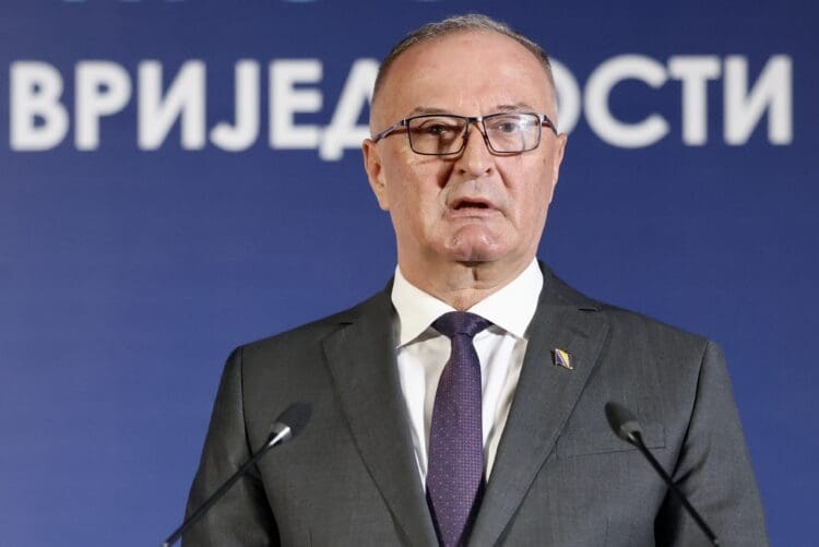 „Ovo je vrhunac netrpeljivosti“: Da li je Zukan Helez postao prijetnja opstanku zajedničke vojske?