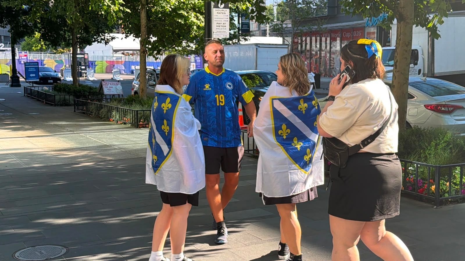 Navijači BiH stigli podržati Zmajeve prije konferencije za medije u Sijetlu