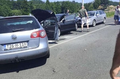 Detalji nesreće kod Banje Luke: Tri osobe poginule na licu mjesta, među povrijeđenima i dijete