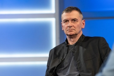 ĆUTI BI BILO NAJBOLJE DA JE ĆUTAO: Za poznatog opozicionara iz Srbije zločinac samo branio narod