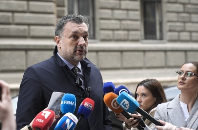 NOVA POLITIČKA AFERA: Profil „Majke Srebrenice“ hvalio Konakovića, a Udruženje tvrdi – „To nije naš nalog“