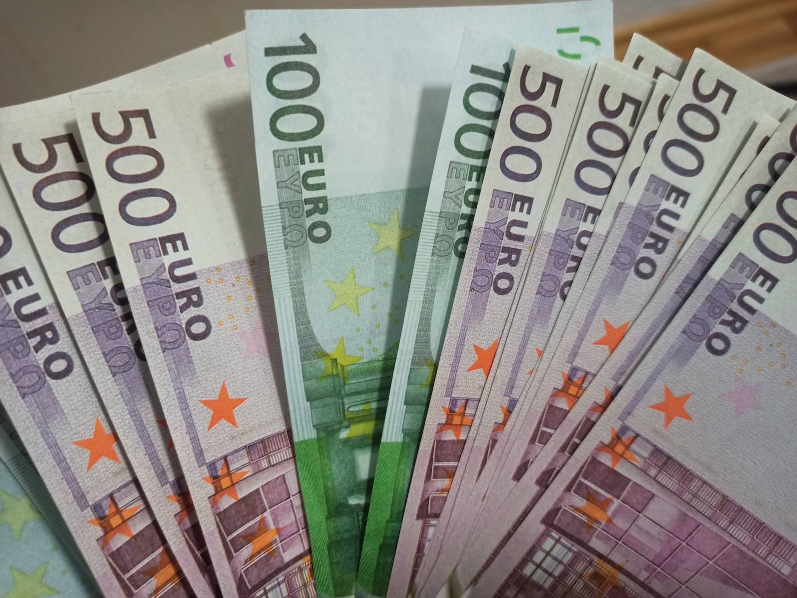 Razlike su ogromne: Evo koliko morate da zarađujete da biste bili viša srednja klasa