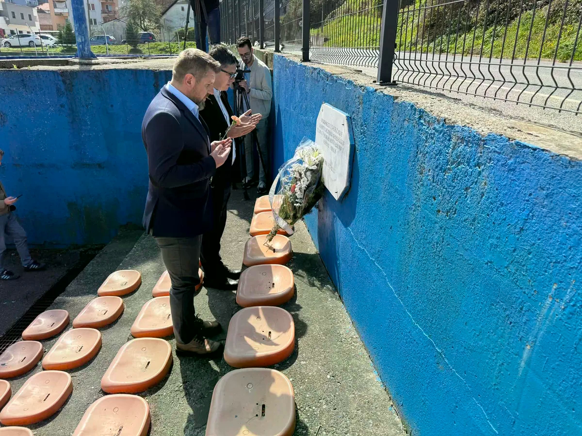 Sa četiri granate ubijeno 74 na igralištu u Srebrenici