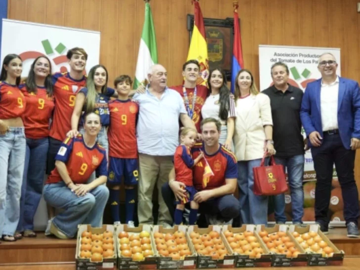 Za šampione svijeta – 150 kg paradajza! (VIDEO)