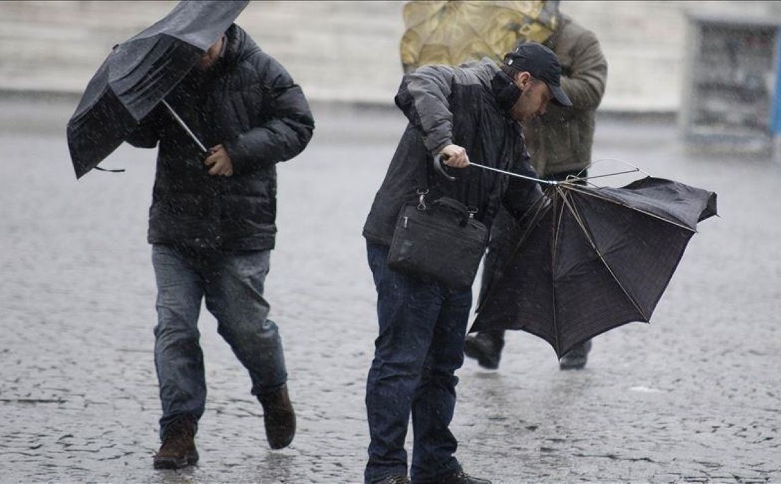 Meteorolozi upozoravaju: Nevrijeme sa ledom i vjetrom očekuje se u Tuzli, Banovićima, Lukavcu...