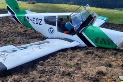 DRAMA U ZRAKU: Avion iz Slovačke sletio na bh. planinu, dvojica putnika...