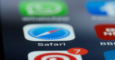 Apple sprema veliku promjenu za Safari: AI sređuje haos među tabovima