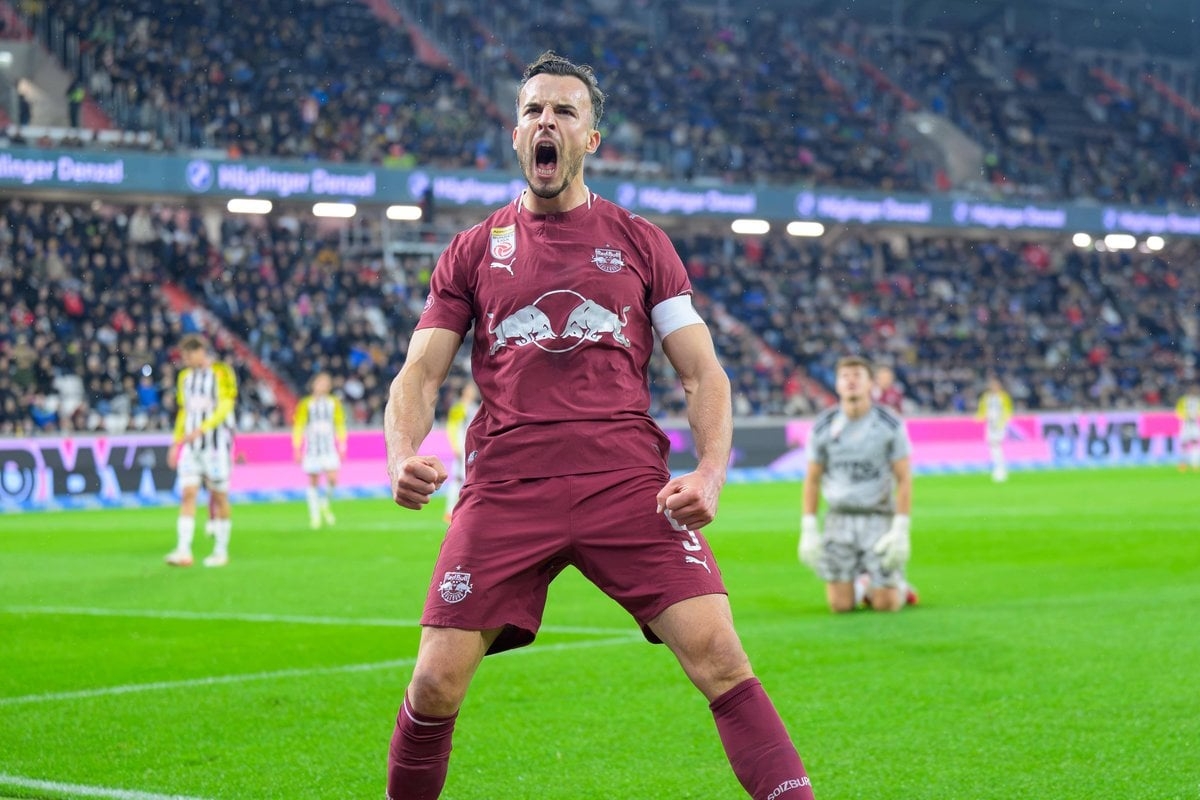 Hat-trick Harisa Tabakovića za pobjedu Salzburga u derbiju!