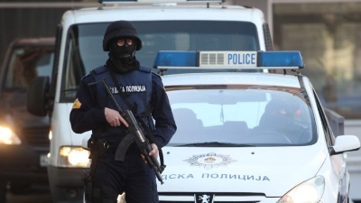 U Prijedoru uhapšen muškarac osuđen za ubistvo brata: Poslije svađe ispalio na njega 20 metaka iz automatske puške