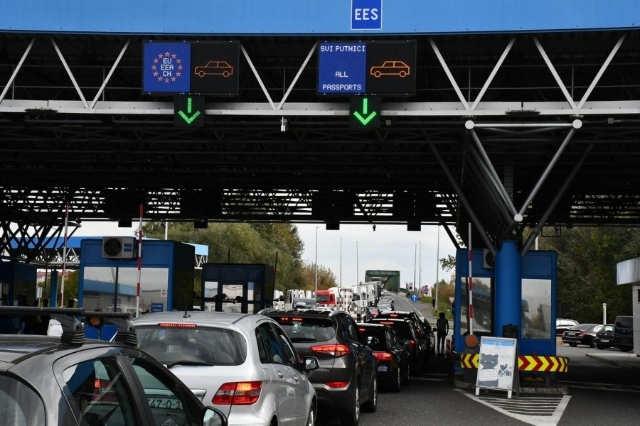 RAMPA NA GRANICI: Masovno vraćanje vozača iz Bosne i Hercegovine sa granica Europske unije, razlog je...