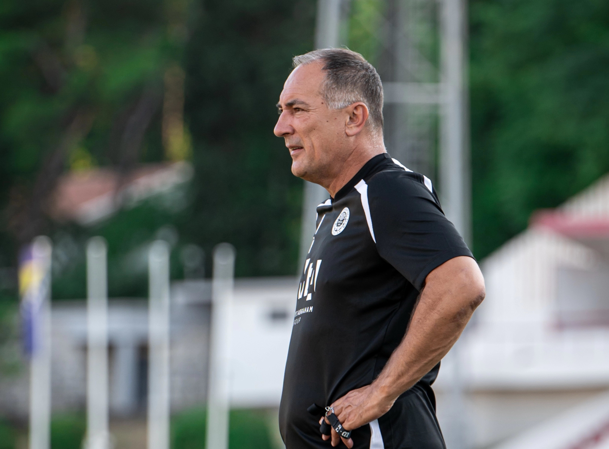 NIŠTA OD TITULE: Preokupacija – Kup