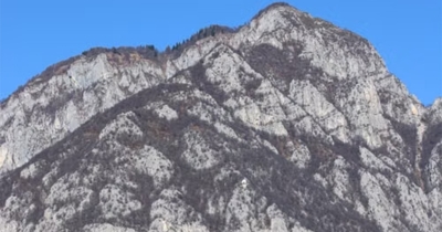Tinejdžer (16) pratio AI i završio na litici, spasavao ga helikopter