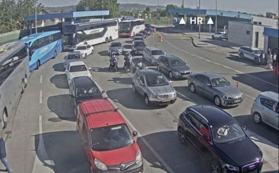 Kolaps na graničnim prelazima širom BiH: Neki putnici čekali i cijelu noć