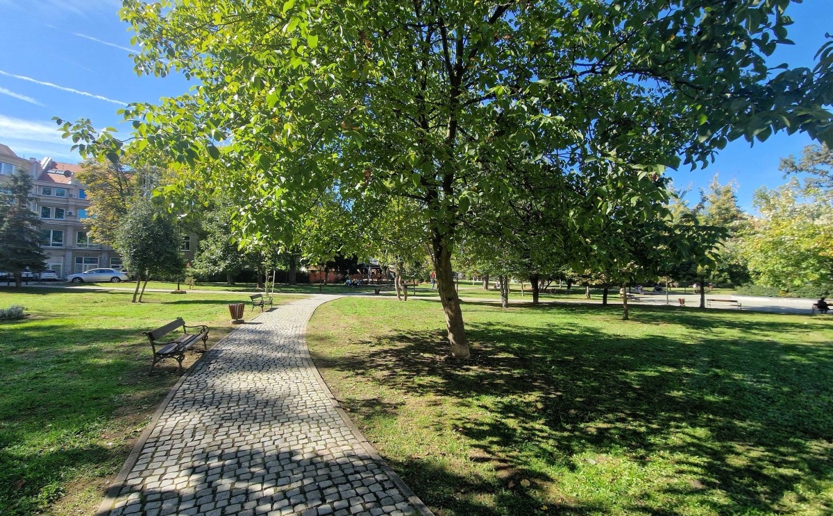 Još kratko ćemo uživati u sunčanom vremenu: Evo kada stižu nove padavine, saharski pijesak...