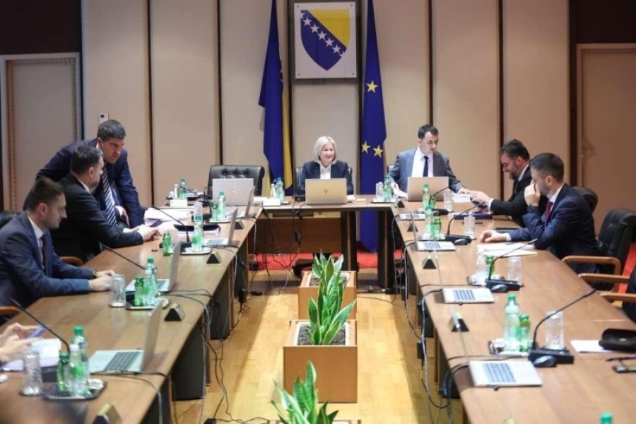 BIVŠI MINISTAR SIGURNOSTI BiH TARIK SADOVIĆ: 'SNSD i HDZ su zarobili Vijeće ministara, evo kako raspetljati 'gvordijev kvorum''