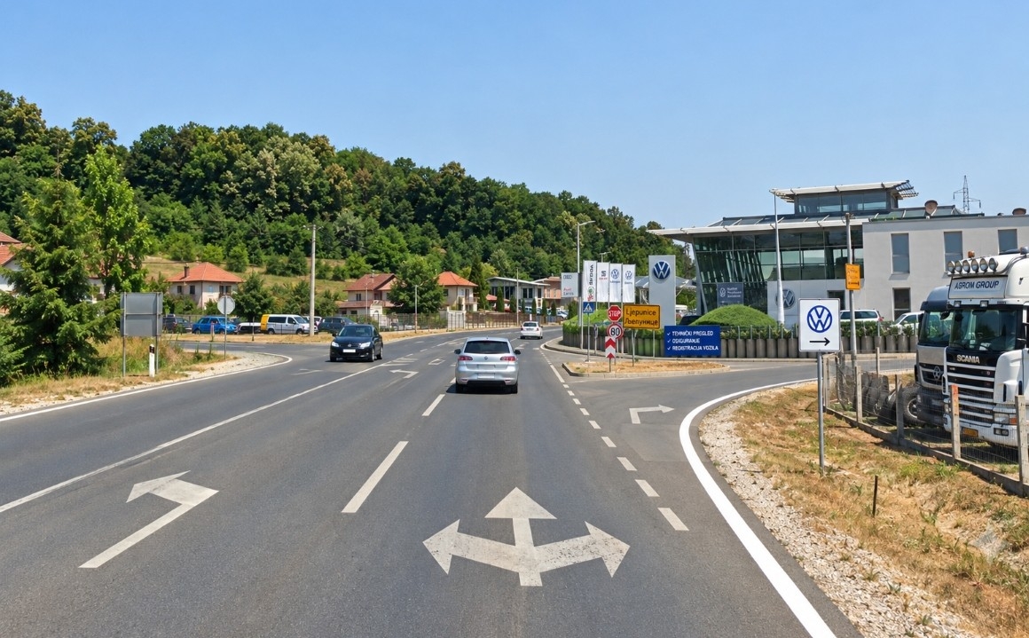 Mijenja se trasa autoputa kod Tuzle da bi se izbjeglo rušenje velikog poslovnog objekta