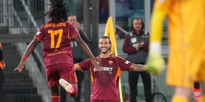 Roma razbila Fiorentinu i prišla Juventusu na samo bod zaostatka u borbi za Ligu prvaka
