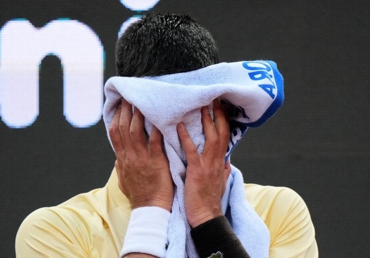 Zabrinjavajuće izjave: Novak Đoković je bolestan