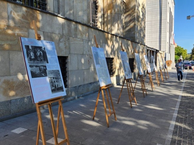 Otvorena izložba "Kroz vrata vremena - od hipotekarne banke do Palate Republike" (FOTO/VIDEO)