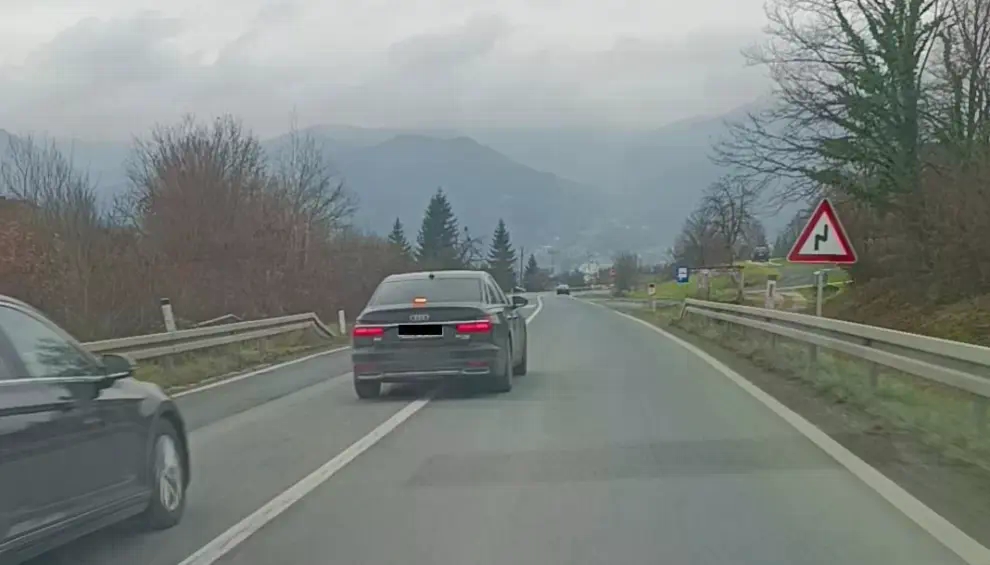 Službenim vozilima bh. institucija napravili stotine prekršaja, evo čiji vozači prednjače u ZDK i drugim kantonima