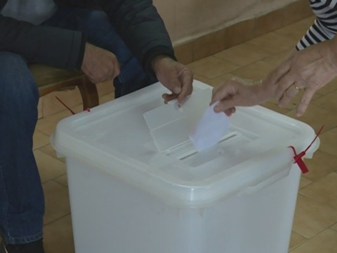 Lista "Ujedinjena Srbija" osvojila 71,6 odsto glasova birača sa Kosmeta