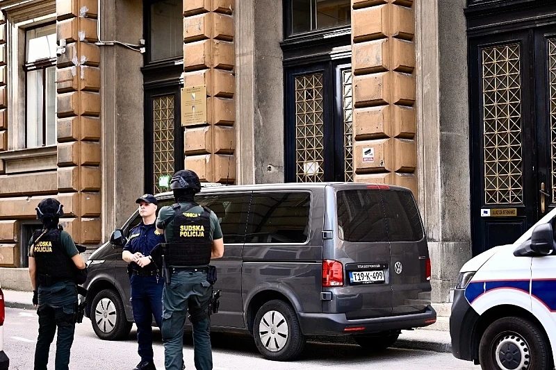 Detalji s ročišta uhapšenima u akciji "Catering": Ko je "ugledni privrednik", a ko "opasniji od Dodika