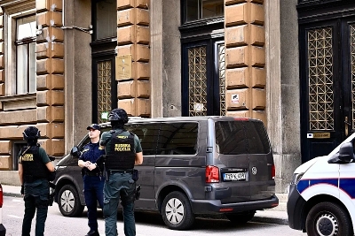 Detalji s ročišta uhapšenima u akciji "Catering": Ko je "ugledni privrednik", a ko "opasniji od Dodika