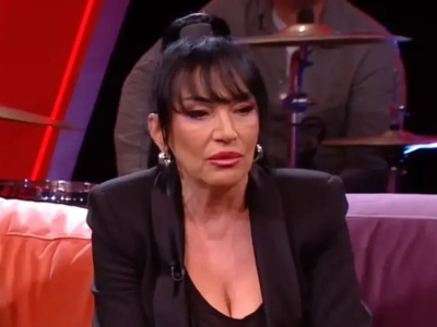 Pjevačica šokirala priznanjem: "Izgledala sam kao plastična lutka"