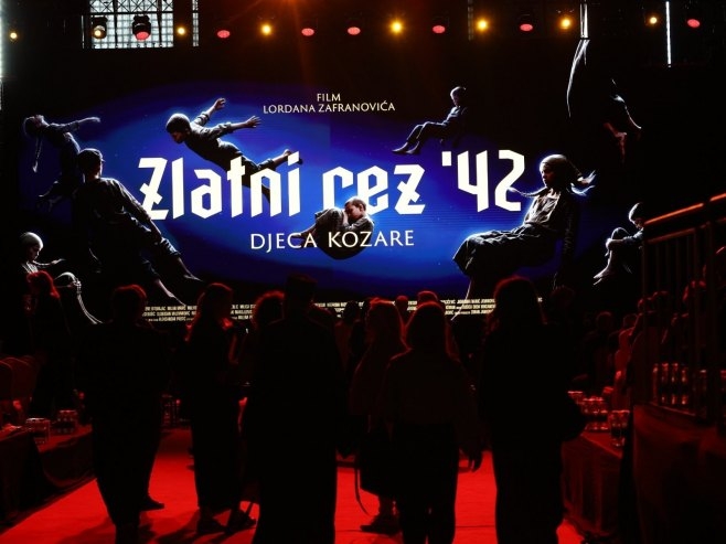 U Banjaluci premijerno prikazan film" Zlatni rez 42 - Djeca Kozare"; Dodik: Hvala Zafranoviću i glumcima na hrabrosti (FOTO/VIDEO)