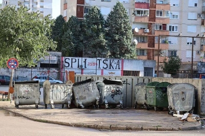 GRAD SMEĆA: U utorak odvezeno 200 tona otpada s mostarskih ulica